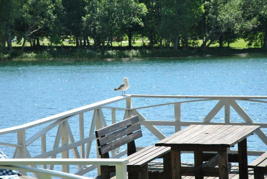 Dagmars Bed And Breakfast Motala Dış mekan fotoğraf