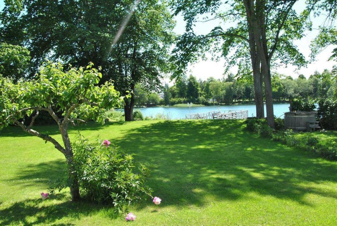 Dagmars Bed And Breakfast Motala Dış mekan fotoğraf